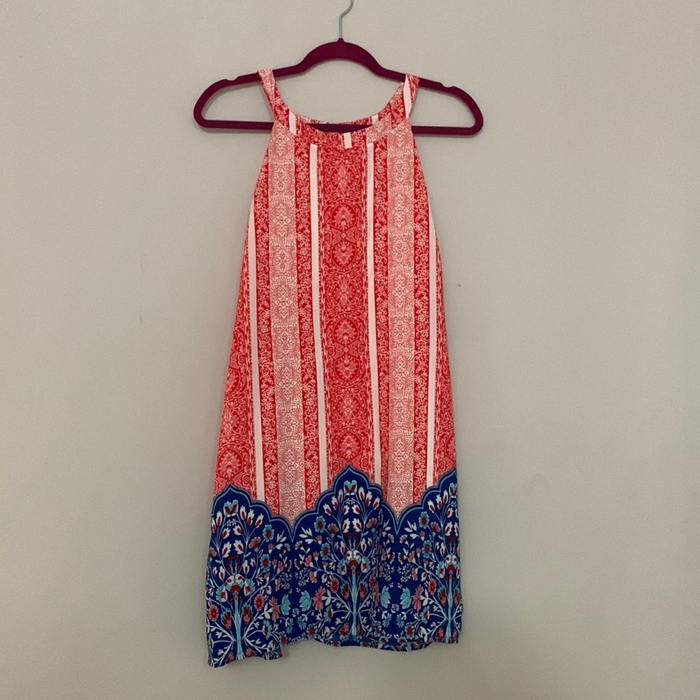 Size M boutique dress. Summery and light. Great for Easter, church, or weddings